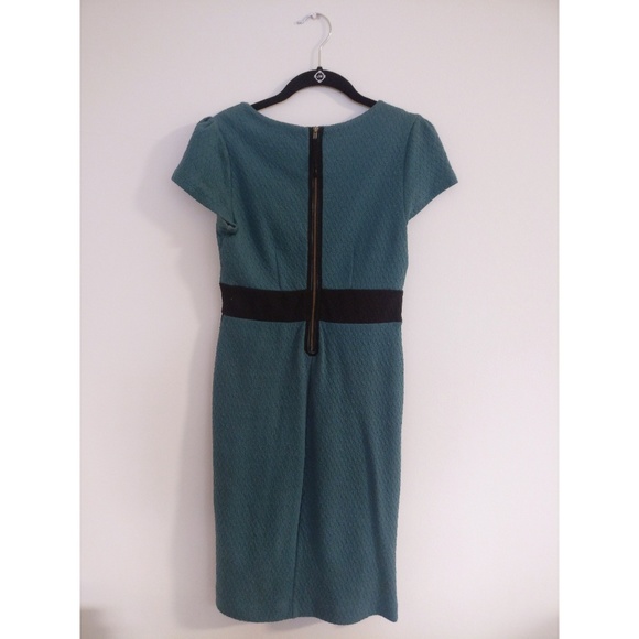 Maeve Splitshade Tulip Hem Dress - Picture 3 of 5